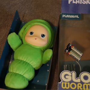 NIB Glo Worm + batteries